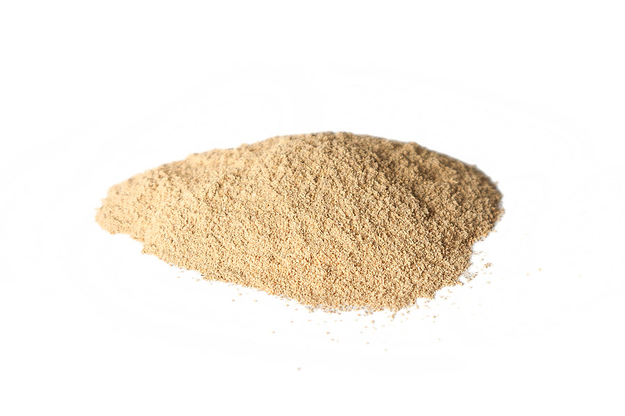 Powdered mulungu on a white background